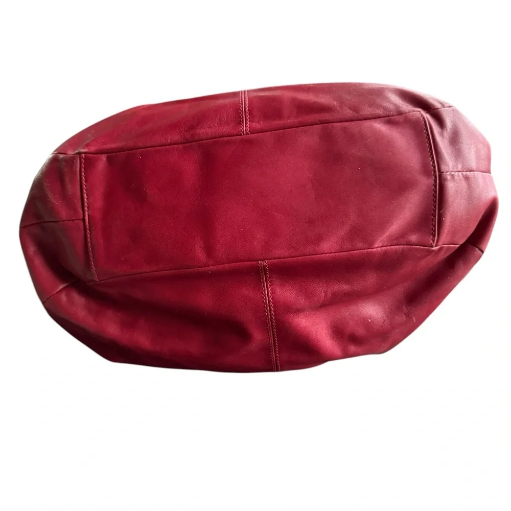 Y2K‎ Coach F15075 Medium Red Leather Hobo Shoulder Bag